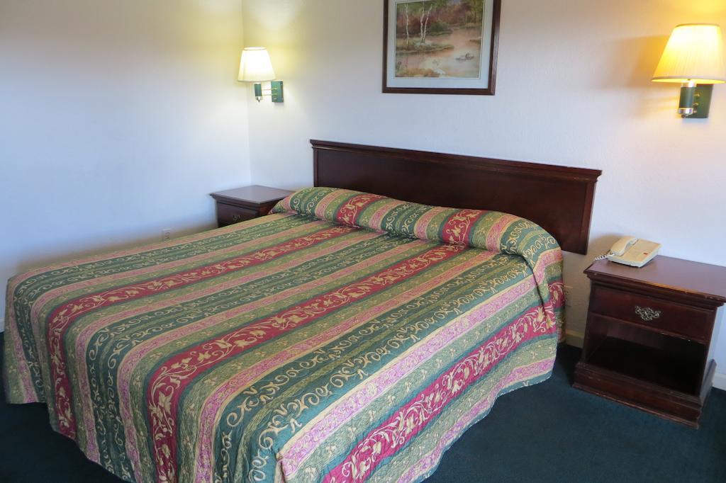 Capri Motel Редвуд Сити Номер фото
